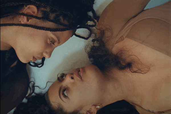 (C) IBEYI - sister 2 sister