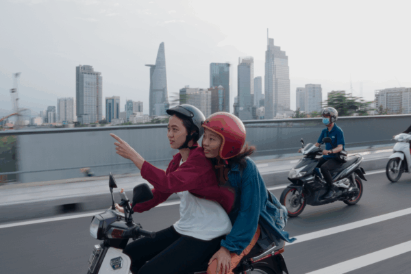 SAIGON-KISS_Still_4_©Hong-Anh_Nguyen