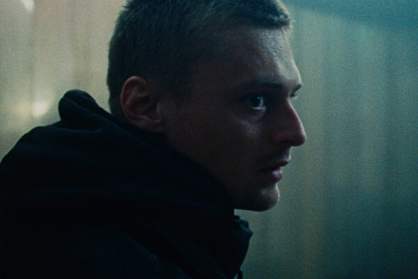 SkinOnSkin_Still_02_LQ_©NicoSchrenk_small