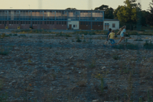 WUIS_Still4 WUIS_Still4