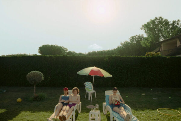 niska-trava_still-03